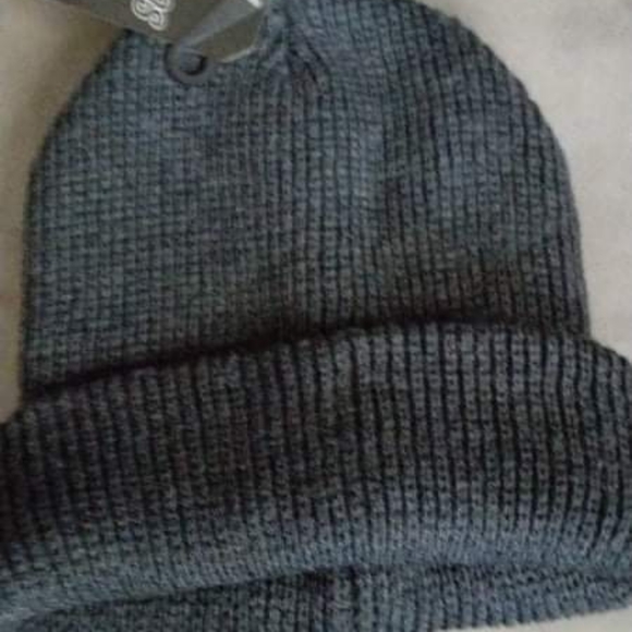 Hat - Picture 1 of 1